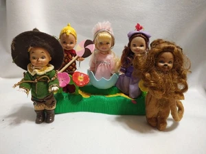 Barbie Kelly doll wizard of Oz lot munchkins lion scarecrow - Picture 1 of 8