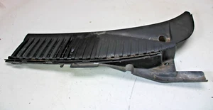 07-14 LINCOLN NAVIGATOR LEFT DRIVER COWL VENT WINDSHIELD WIPER SCREEN PANEL - Picture 1 of 6