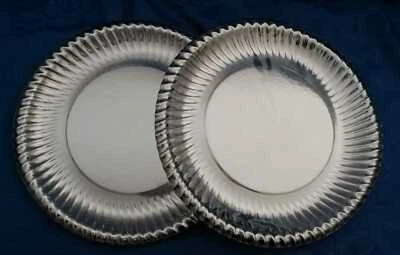 SET 12 PIATTI MAXI SOTTOPIATTI ARGENTO BIBO CARTONCINO PLASTIFICATO PAPER PLATES - Immagine 1 di 4