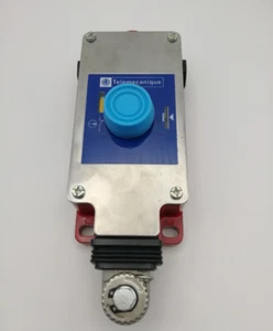 1PC NEW Schneider Emergency stop rope travel limit switch XY2CH13270H29 2NC #LL - Picture 1 of 12