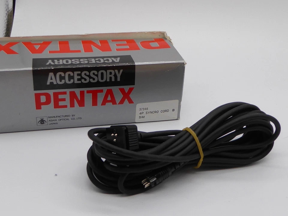 Pentax 4P Syncro Cord  5m cord B 37346  new never used  rare item - Image 1 of 4