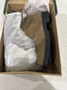 Clarks #82495 Men’s 10.5 M Rugged Taupe Suede Chukka Boots Lug Soles - Picture 1 of 9