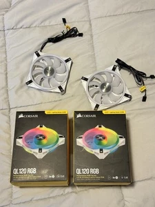8 Corsair White QL120 Fans With 2 RGB Hubs - Photo 1/6