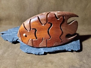 Peter Chapman Sunfish Wooden Puzzle Beautiful Grain W/ Hidden Fish 6.75" Signed - Picture 1 of 15