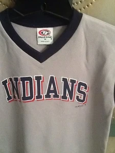 True Fan Youth Size Medium Cleveland Indians Tee Shirt Gray/Navy/Red NWOT - Picture 1 of 4