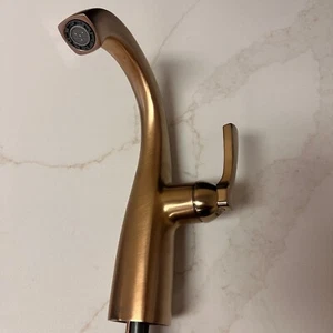 DELTA FAUCET 677-CZLHP-DST Mid-Height Bathroom Faucet-With Handle Single Hole - Bild 1 von 9