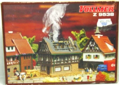 VOLLMER Z SCALE HOUSE ON FIRE STRUCTURE KIT 9538 - Image 1 of 3