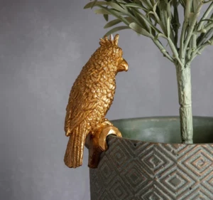 Parrot Pot Hanger - Gold - Hanging Bird Ornament - Pot Sitter Pot Pals Pot Buddy - Picture 1 of 3