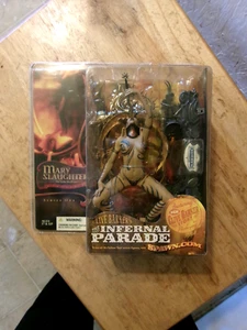 Modellino giocattolo MARY SLAUGHTER Infernal Parade McFarlane 2004 Clive Barker NUOVO - Foto 1 di 3