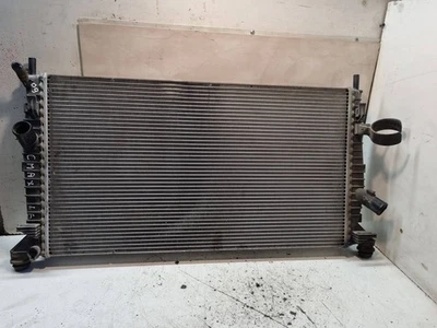 Radiatore acqua Ford Focus C-MAX 2009 3M5H8005TL Diesel ITM24728 - Immagine 1 di 4