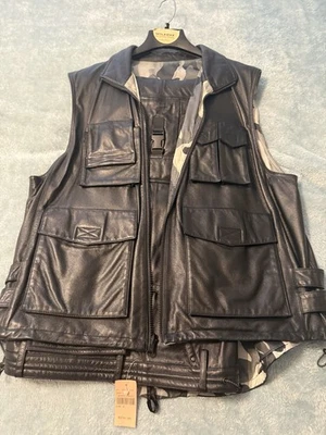 Conjunto de dos piezas de cuero para hombre. Reversible Foto 1 de 4