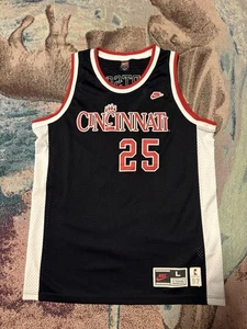 Nike Team Cincinnati Bearcats 97' Retro Fortson #25 Basketball Jersey Men Large - Picture 1 of 5