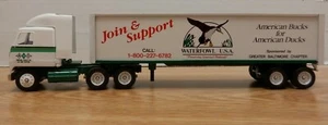 Waterfowl USA Winross Truck & Hauler 1:64 Diecast 061720DBT - Picture 1 of 3