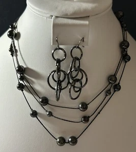 Three Layered Gunmetal Station Beaded Necklace 18 in With Circle Earrings 2.5in - Picture 1 of 12
