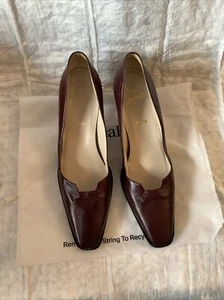 Christian Louboutin Vintage Burgundy Leather T- Heel Pump Size 38.5 EU/ 7.5 US - Picture 1 of 15