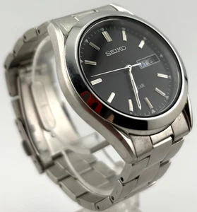 Seiko Herren Solaruhr Day Date V158-0AB0 40MM - Bild 1 von 8