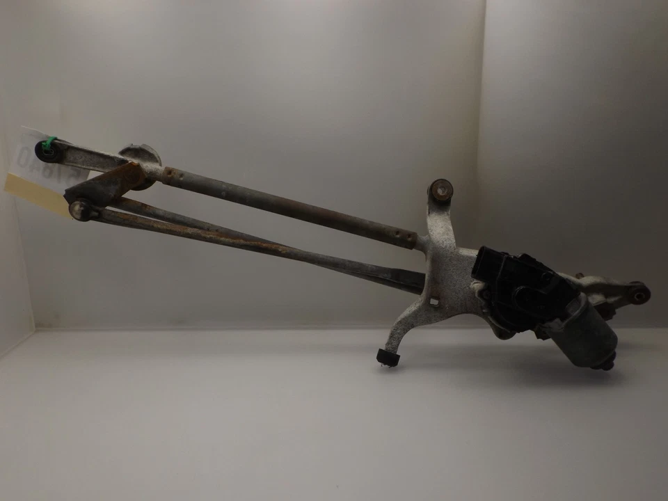 2006–2016 Chevrolet Impala Windshield Wiper Linkage Front Used OEM 19120737 - Изображение 1 из 4