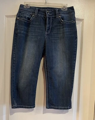 Code Bleu Annette Womens Sz 6  Regular Capri Pants Blue Denim Embroidery Pocket - Image 1 of 2