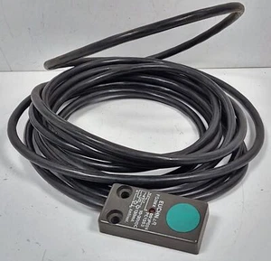 Euchner FG2MX-05UP024-PC1353 Inductive Proximity Sensor - Picture 1 of 4