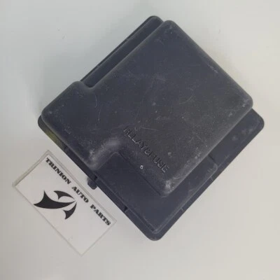 Toyota Prius 2001-2003 híbrido debajo del capó relé de fusibles tapa de caja negra Foto 1 de 4