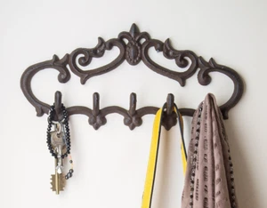 Cast Iron Wall Hanger Vintage Design with 5 Hooks - Keys Towels etc -Wall Mount - Picture 1 of 8