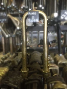 HINO 700 SERIES REAR U BOLT (11 LEAF SPRING) - Picture 1 of 1