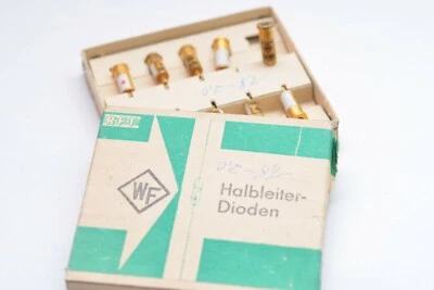 UHF-/Detektor-Diode / Mikrowellen-Diode von RFT (WF) Typ OA604, DDR, NOS - Bild 1 von 4