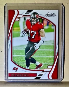 Rob Gronkowski 2021 Panini NFL Absolute Green Parallel #92 Card Buccaneers - Picture 1 of 2