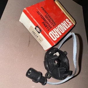 Distributor Ignition Pickup Standard LX124T - Picture 1 of 1
