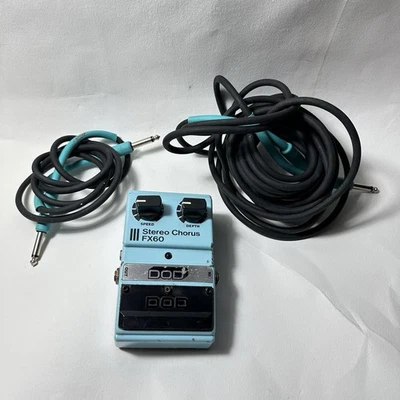 Pedal efecto guitarra coro estéreo DOD FX60 vintage años 80 EE. UU. + 2 cables Peavey años 90 Foto 1 de 4