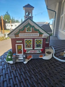 DEPT 56 SV Cedar Ridge School Retired 2001 _Missing Flag Pole And Little Bird - Picture 1 of 8