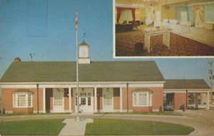 Community National Bank of Grand Forks North Dakota Postcard - Picture 1 of 2