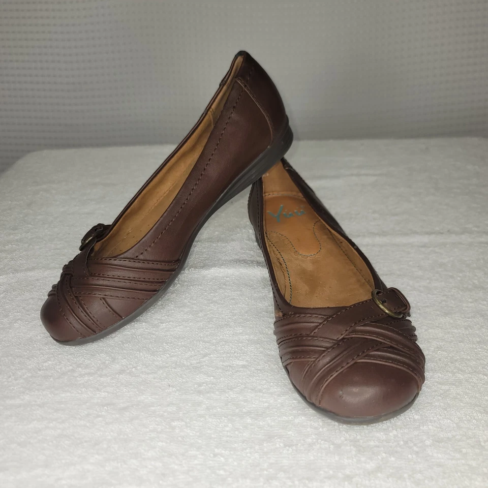 Yuu GANDEF Faux Brown Leather Buckled Strap Slip Flats On Shoes Women's Sz 7M - Изображение 1 из 4