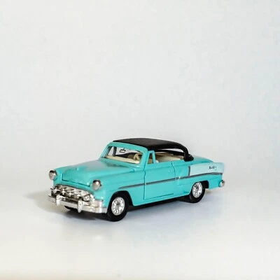 Chevrolet Bel Air Die Cast No 9012 Welly Fabulous Fifties 1953 azul claro Foto 1 de 4