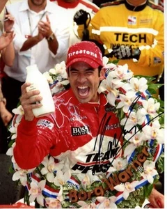 HELIO CASTRONEVES Signed Autographed 8x10 INDY 500 Photo - Picture 1 of 1