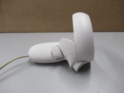 Oculus Meta Quest 2 VR Controller Left Hand Controller Only ~ Tested, Working! - Image 1 of 4