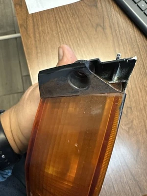 1999 Mitsubishi 3000gt Passenger Side Turn Signal  - Image 1 of 4