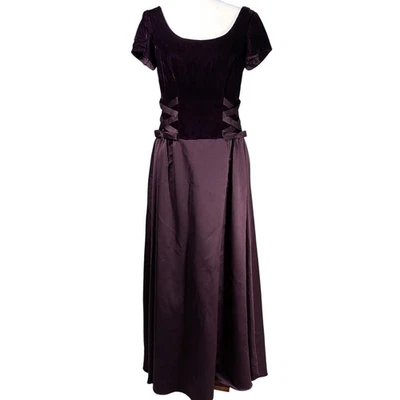 Vestido de fiesta vintage años 90 púrpura terciopelo/tafetta estilo corsé con cordones laterales talla 12 Foto 1 de 4