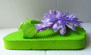 Lime Green Sandals With Purple Polka-Dotted Flower Size Approximation 6(Toddler)