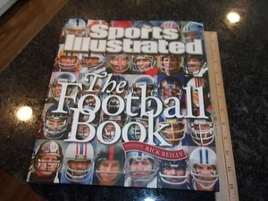 SPORTS ILLUSTRATED - THE FOOTBALL BOOK - BY RICK REILLEY - HB - Picture 1 of 12