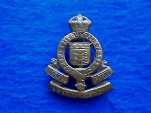 WWII RAOC, ROYAL ARMY ORDNANCE CORPS BRASS CAP BADGE - Picture 1 of 2