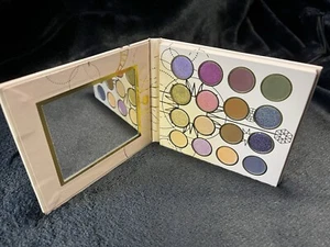 Bh Romantic Nomad 16 Colour Eyeshadow Palette  - Picture 1 of 7