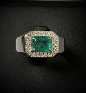 2.25Ct Natural Emerald & Diamond Men's Engagement Wedding Pinky Ring 14Kt Gold - Picture 1 of 11