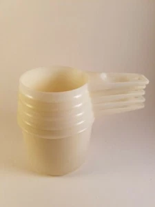 Vintage Tupperware White Translucent Nesting Measuring Cups Set of 5 - Picture 1 of 3