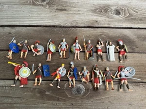 Vintage Roman & Medieval Warrior Action Figures Set Plastic Platform Lot of 18 - Picture 1 of 6