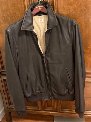 Chaqueta de bombardero de cuero de ciervo Luigi Borelli con forro de cachemir Foto 1 de 4