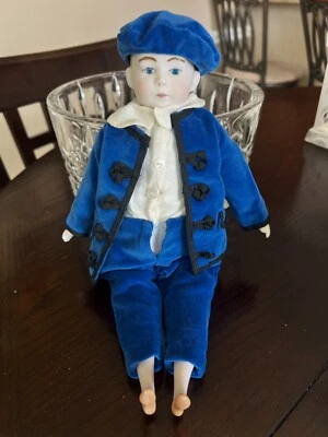 Muñeca niño alemana bisque de 12 pulgadas en ropa estilo vintage Foto 1 de 4