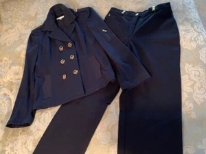St.John navy cotton pants suit with gold hardware trim - Picture 1 of 12