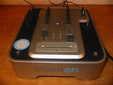 Stanton M201 2 channel dj mixer