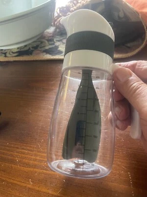 SUPER KEEN Salad Dressing Mixer Set of 1 - Image 1 of 4